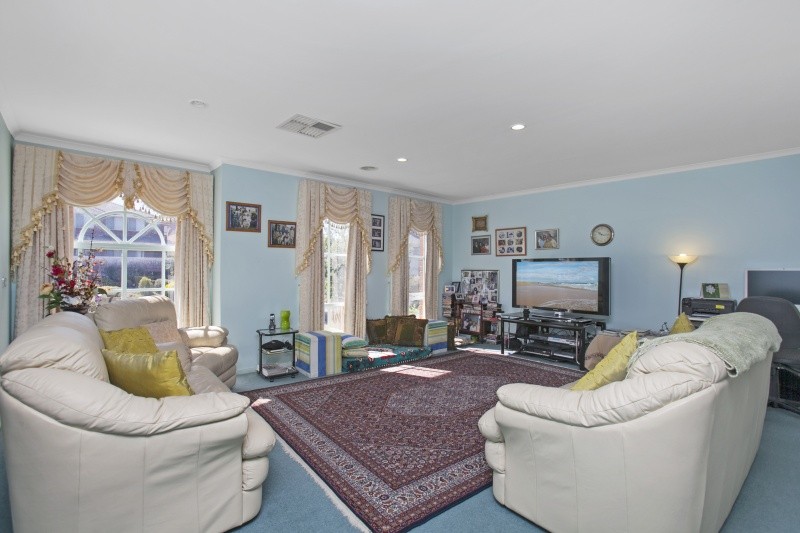 18 Kings College Drive, BAYSWATER, VIC 3153
