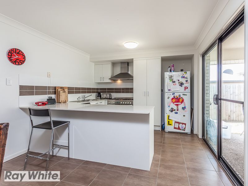 2 Triumph Street, NORTH LAKES, QLD 4509