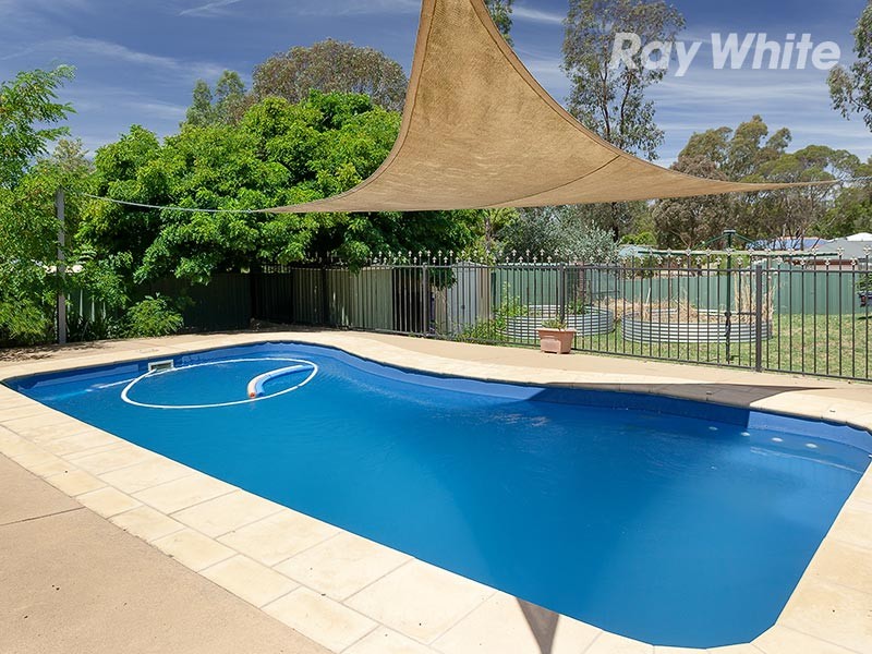 23 Heppner Court, THURGOONA, NSW 2640