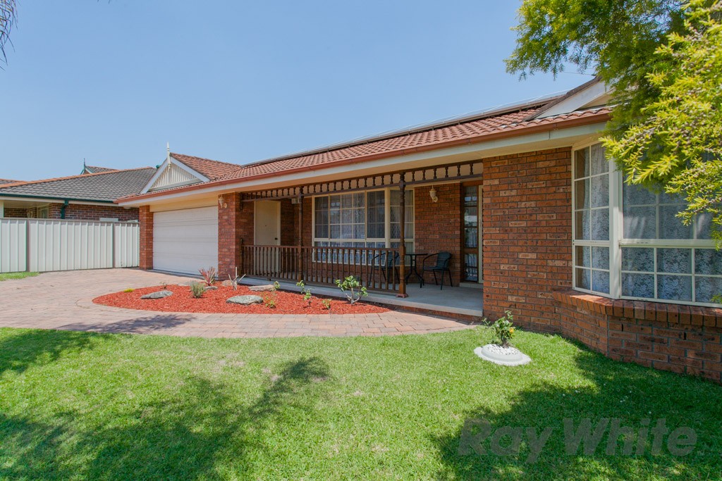 35 New York Avenue, WARNERS BAY, NSW 2282