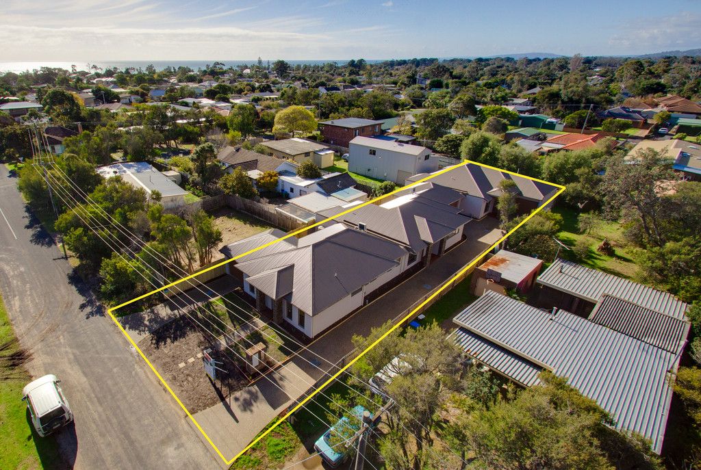 2/21 Staughton Avenue, Capel Sound, VIC 3940