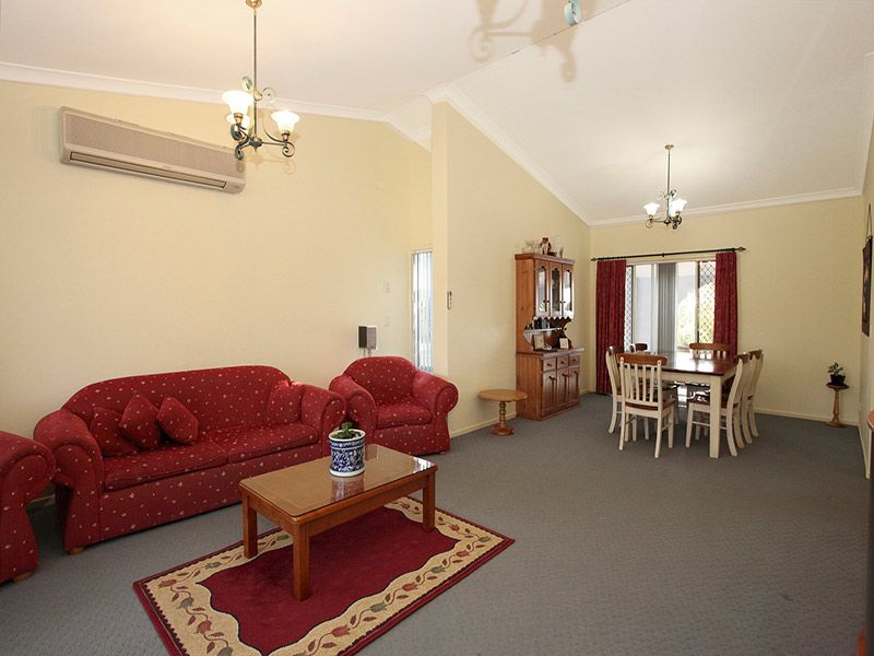 10 General Gordon Drive, Cotswold Hills, QLD 4350