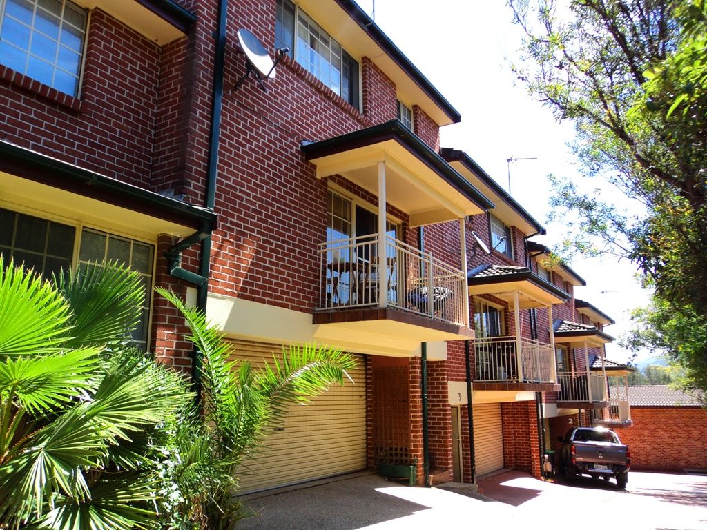 4/7 Wiseman Avenue, WOLLONGONG, NSW 2500