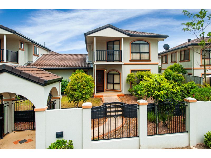 12 Greendale Way, CARINDALE QLD 4152
