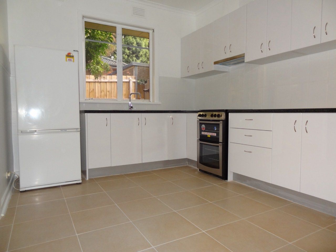 1/82 Railway Pde South, CHADSTONE, VIC 3148