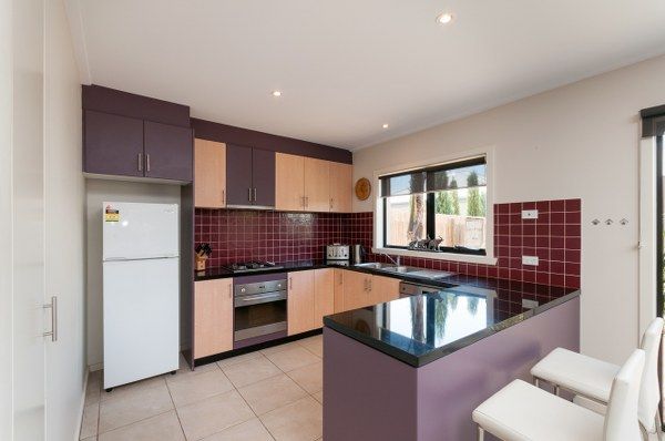 27 Orlando Drive, ROXBURGH PARK, VIC 3064