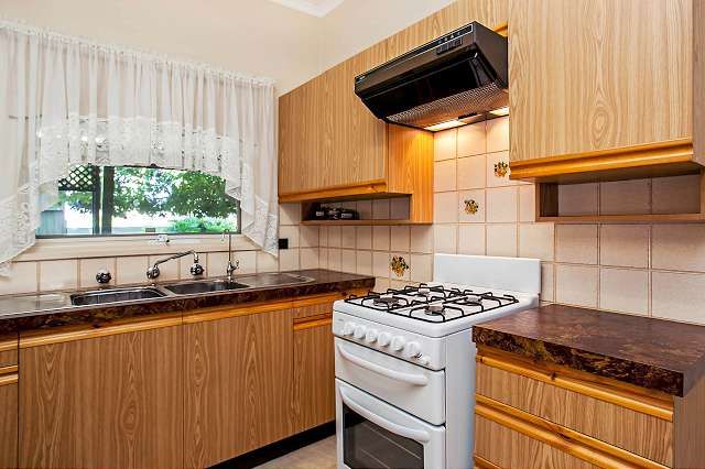 27 Mcgregor Terrace, ROSEWATER, SA 5013