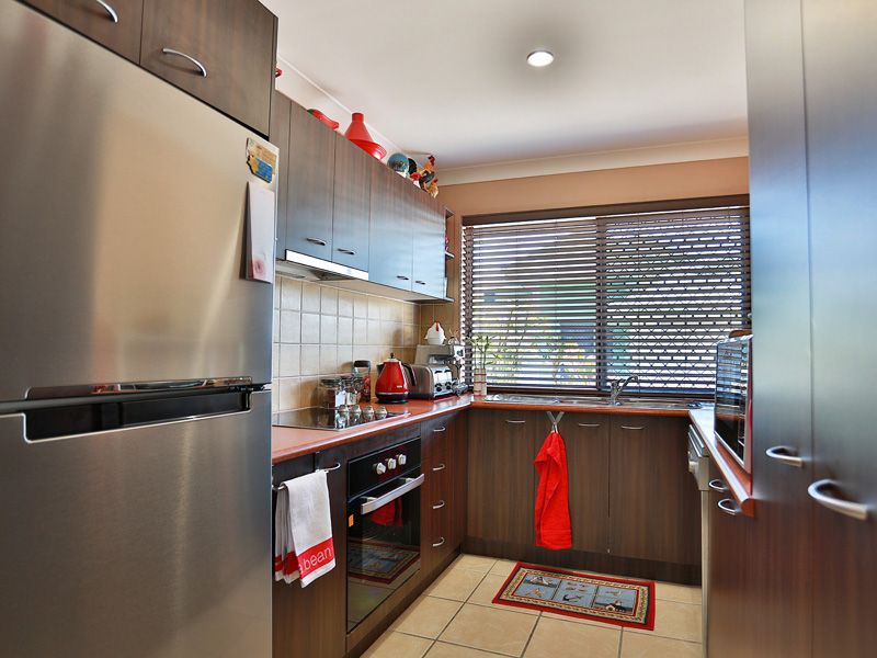 8/42 Ronnex Place, ASPLEY, QLD 4034