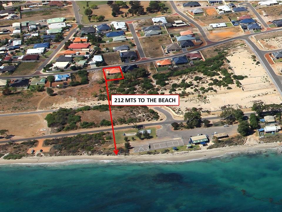 18 Stillwater Avenue, DRUMMOND COVE WA 6532