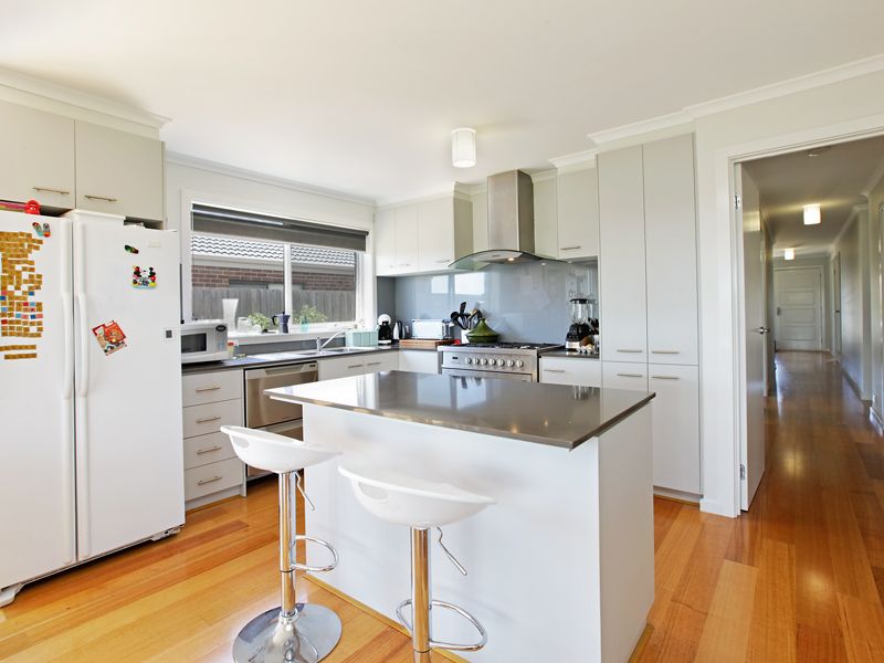 33 Werner Avenue, MARSHALL, VIC 3216