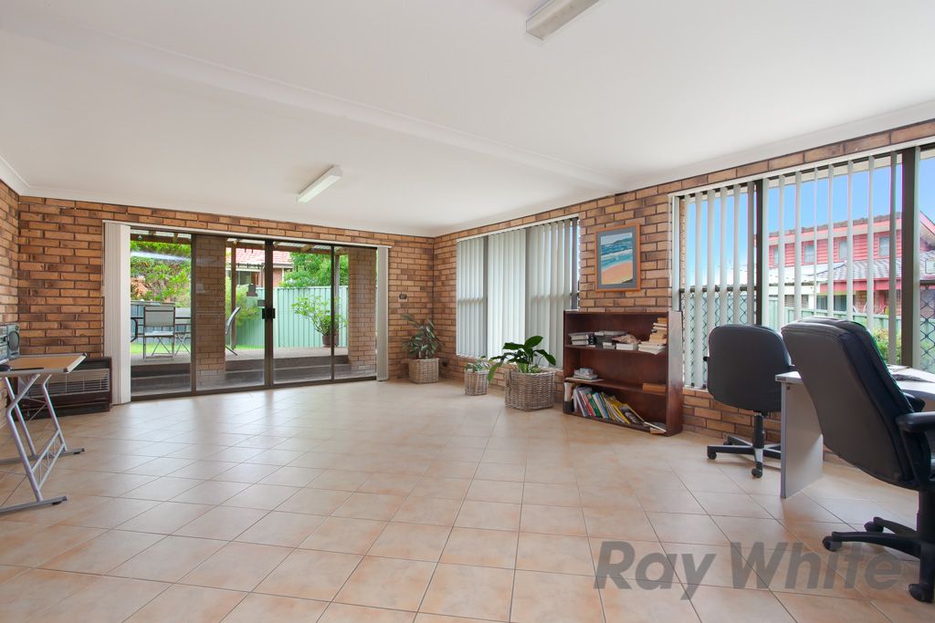13 Kalinda Parade, CHARLESTOWN, NSW 2290