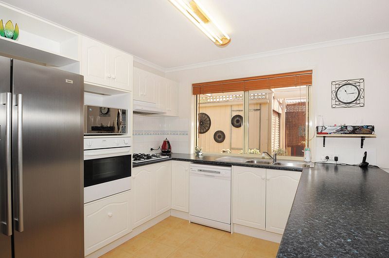 2 Brumbys Road, CARRUM DOWNS, VIC 3201