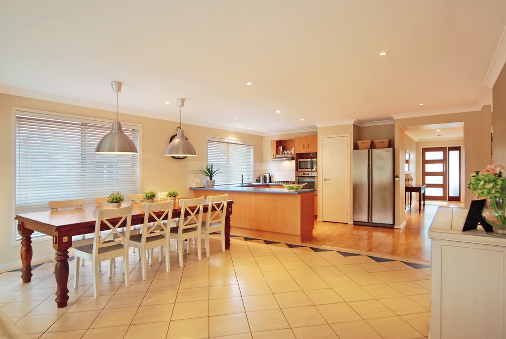68 Robins Creek Drive, HORSLEY, NSW 2530