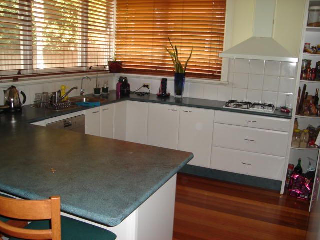 112 Atherton Road, OAKLEIGH, VIC 3166