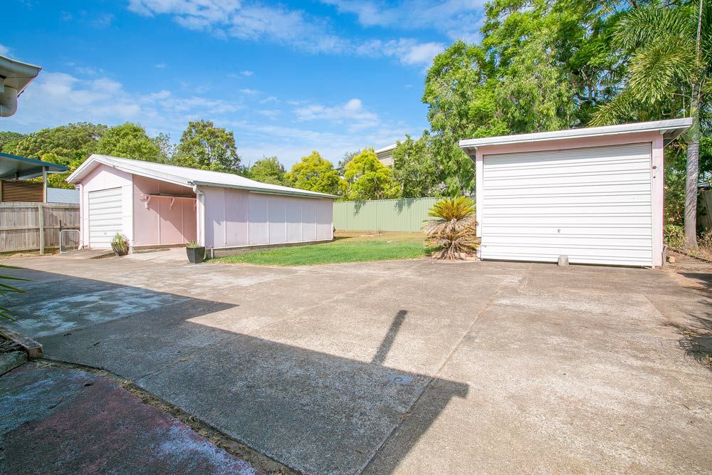 57 Tranters Avenue, CAMP HILL, QLD 4152