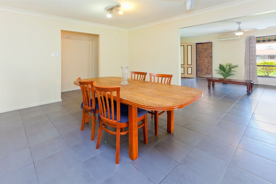 6 Morrow Street, CRESTMEAD, QLD 4132