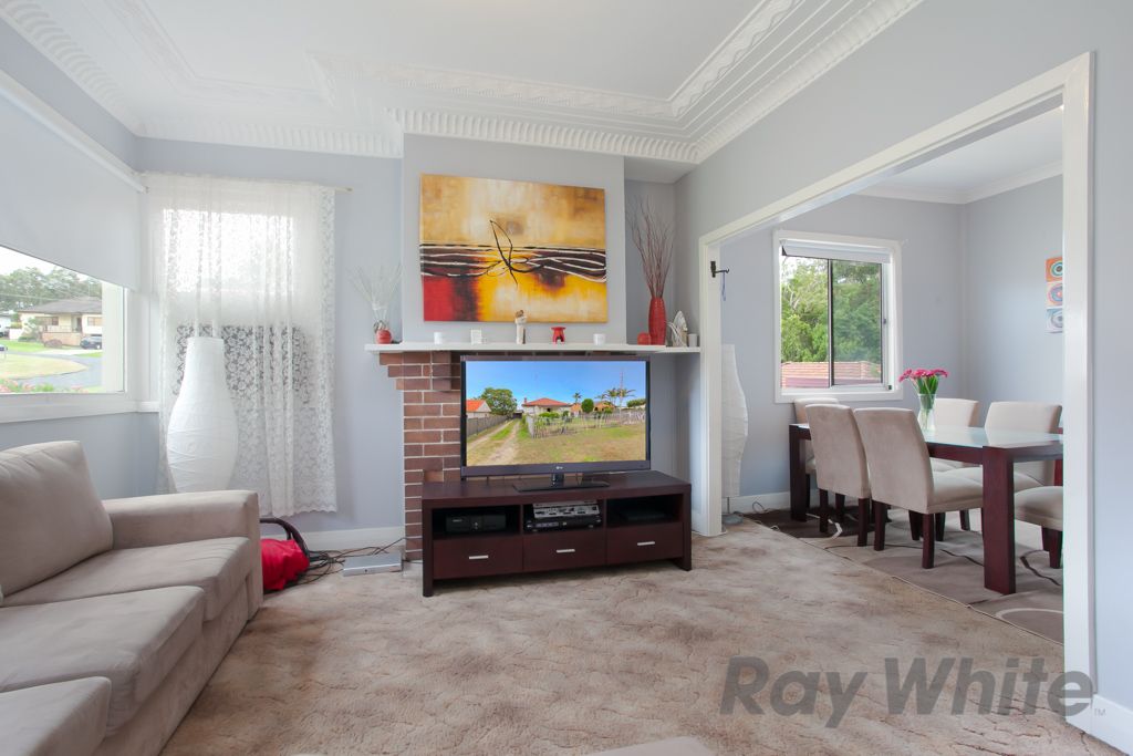 8 Mount Street, MARYLAND, NSW 2287