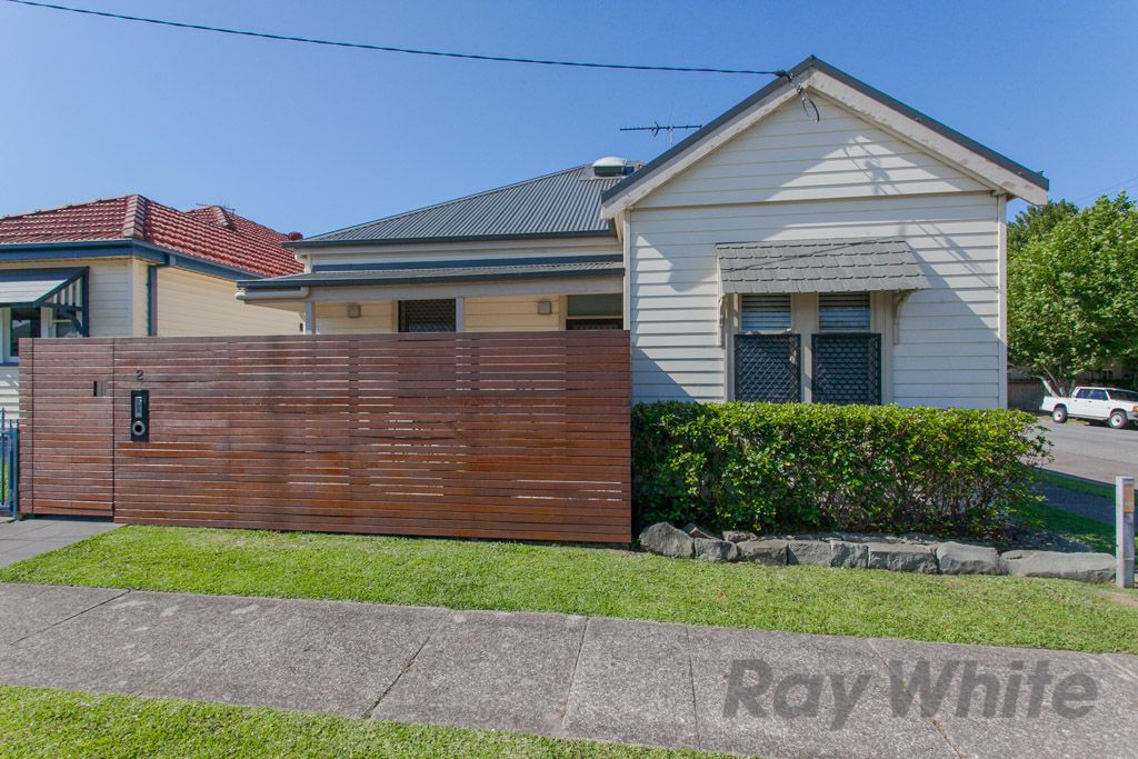 2 Gulliver Street, HAMILTON NSW 2303