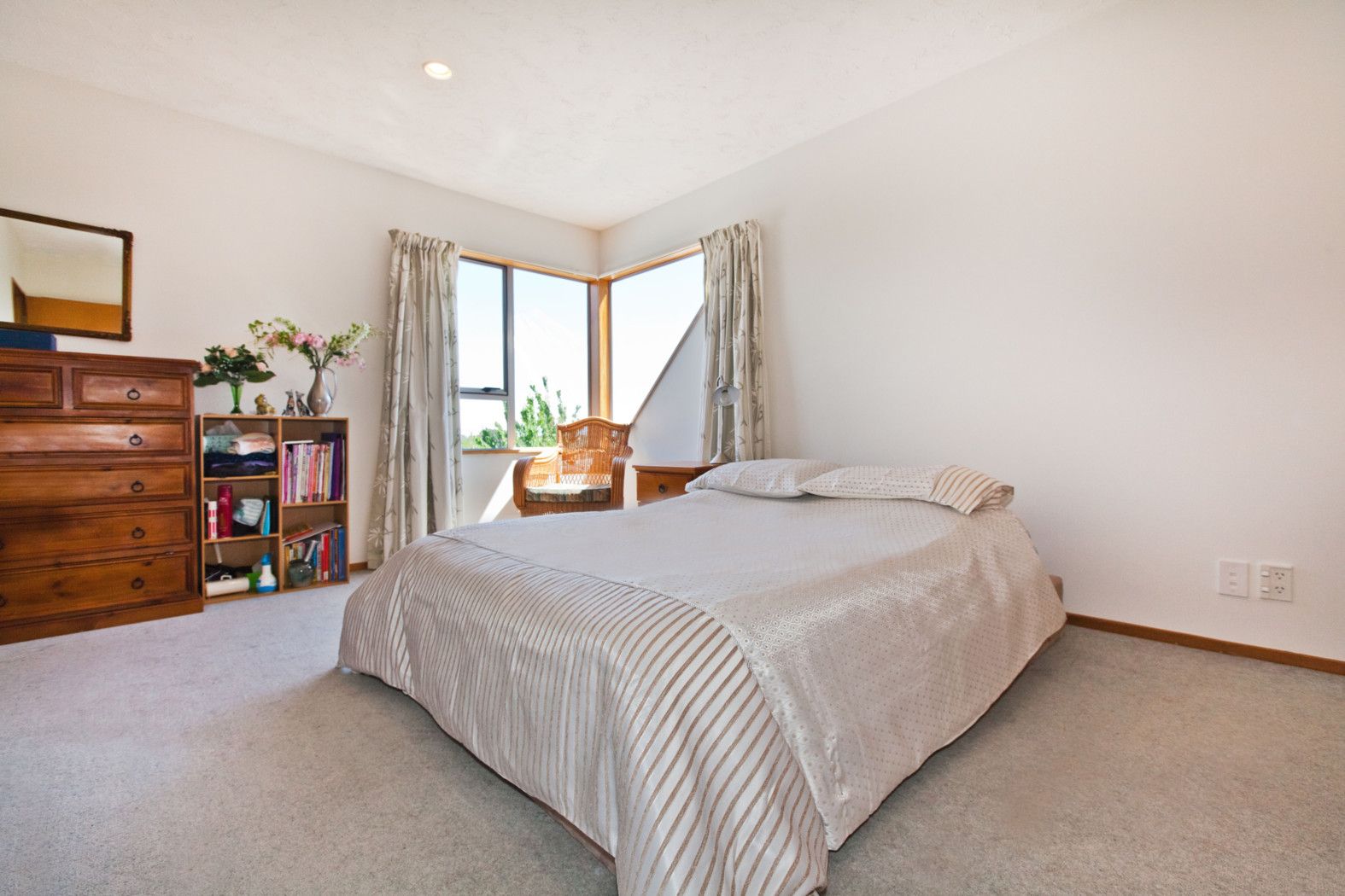3a Cambrian Close, WESTMORLAND, Christchurch City