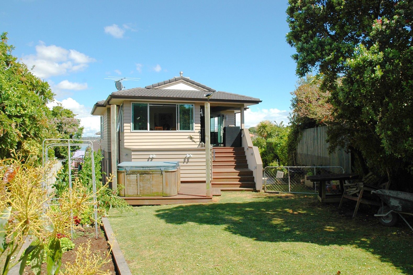 2/62 Sorrel Crescent, BUCKLANDS BEACH, Manukau City