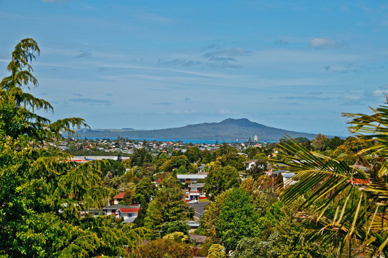 2/609 Glenfield Road, GLENFIELD, North Shore City