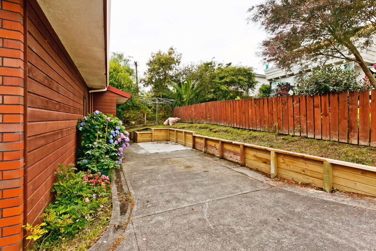 153a Manuka Road, GLENFIELD, North Shore City