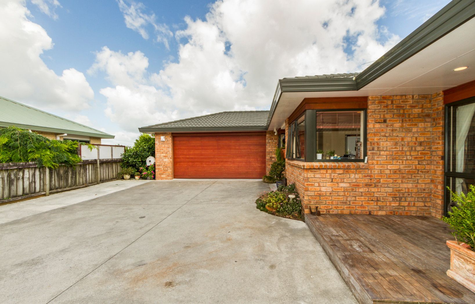 16b George Crescent, PUKEKOHE, Franklin