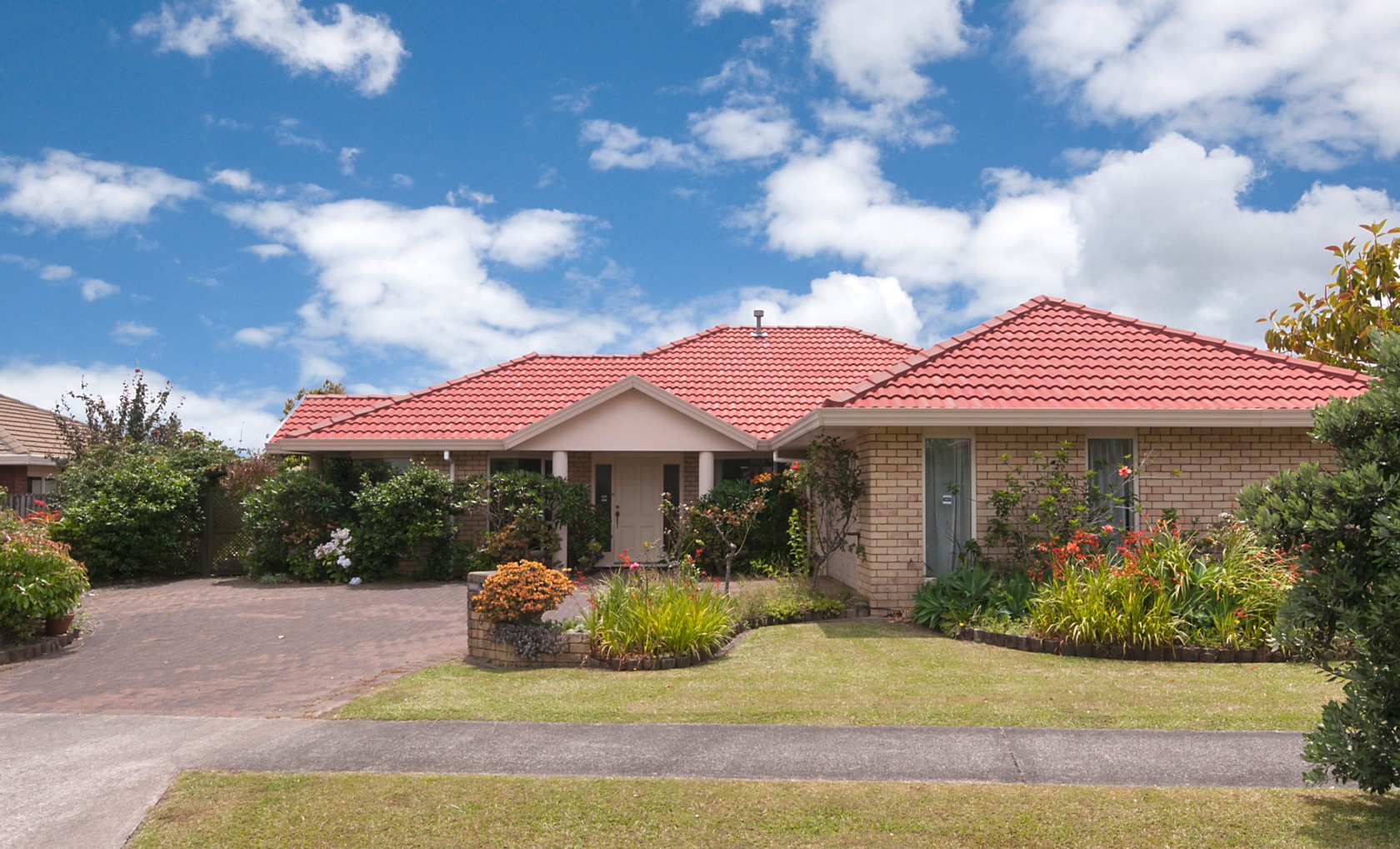 6 Ambleside Drive, Northpark, Manukau City