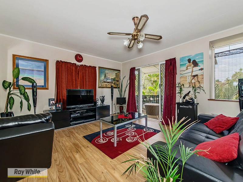 19 Kurrowah Crescent, MARGATE, QLD 4019