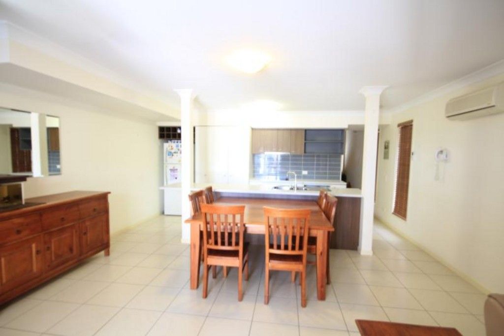 10/8 Eric Road, HOLLAND PARK, QLD 4121