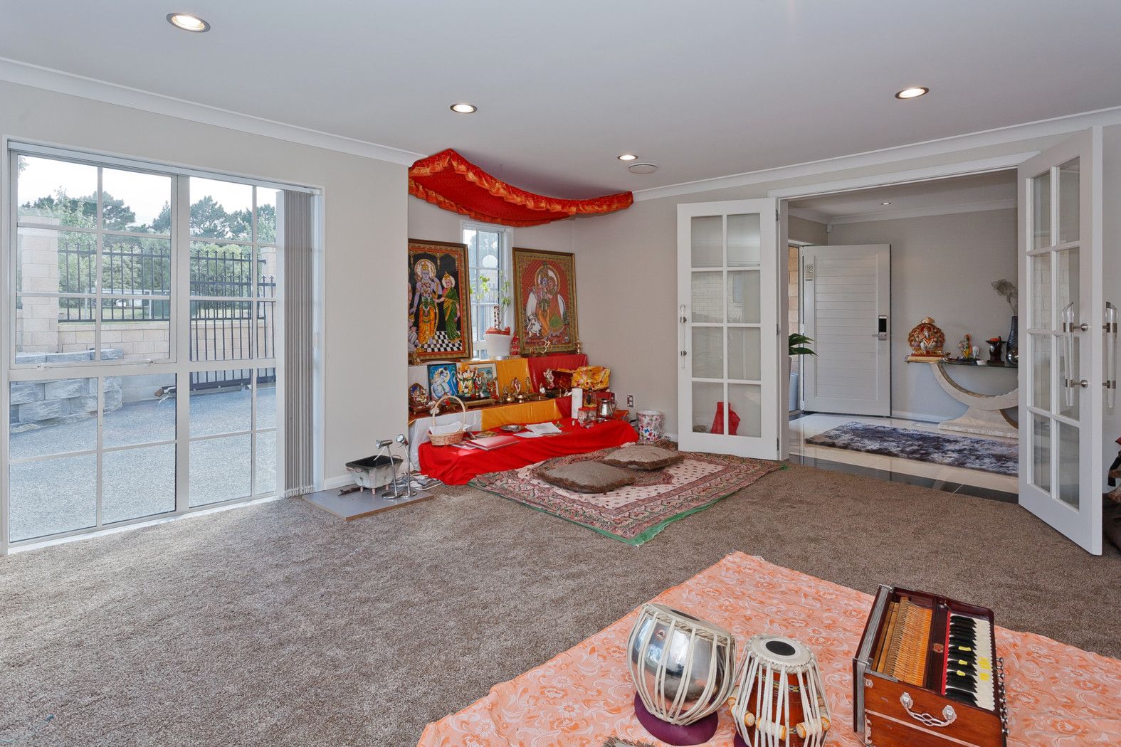 92 Rising Parade, ALBANY, North Shore City