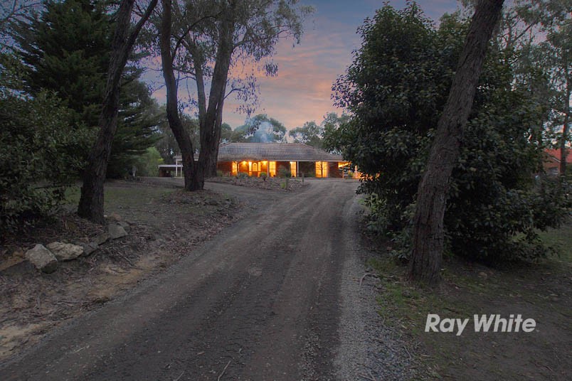 31 Brennan Avenue, BEACONSFIELD UPPER, VIC 3808