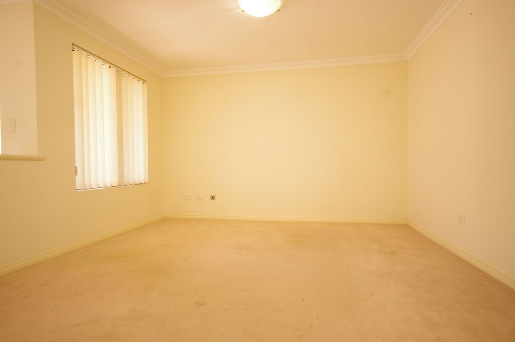 5b Karabil Way, NOLLAMARA, WA 6061