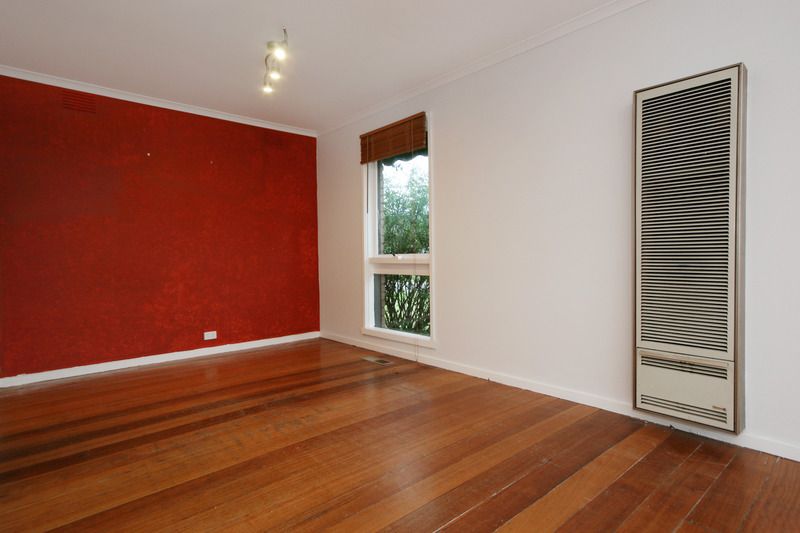 8 Fay Court, NOBLE PARK, VIC 3174