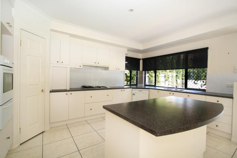 20 Lochside Drive, NORTH LAKES, QLD 4509