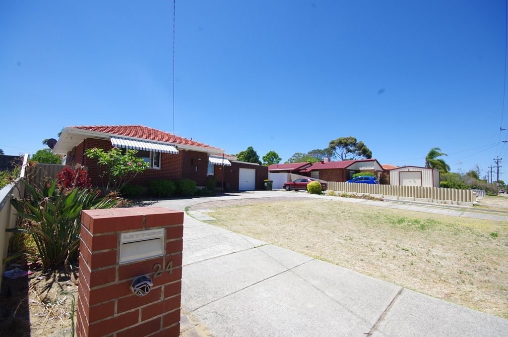 24 Girrawheen Avenue, GIRRAWHEEN WA 6064
