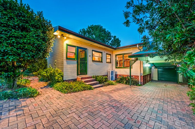 9 Lionel Avenue, NORTH RYDE NSW 2113