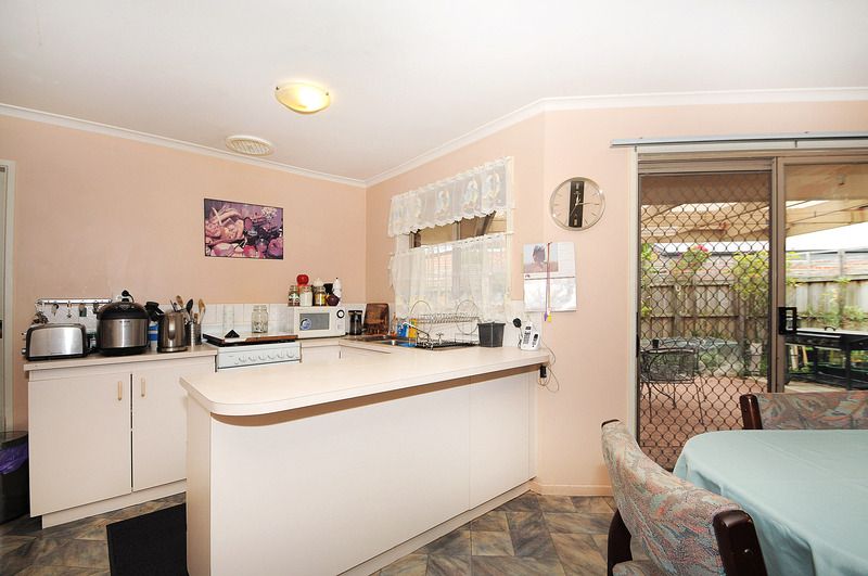 31 Maculata Drive, CRANBOURNE WEST, VIC 3977