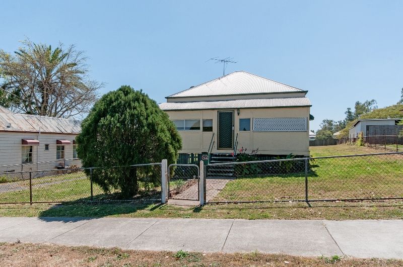 62 Tiger Street, WEST IPSWICH, QLD 4305