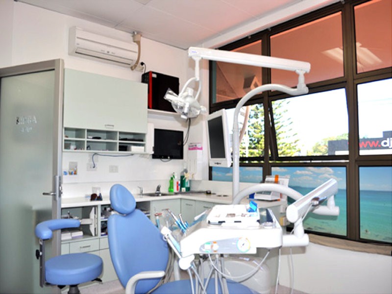 4/128 Lae Drive, RUNAWAY BAY, QLD 4216