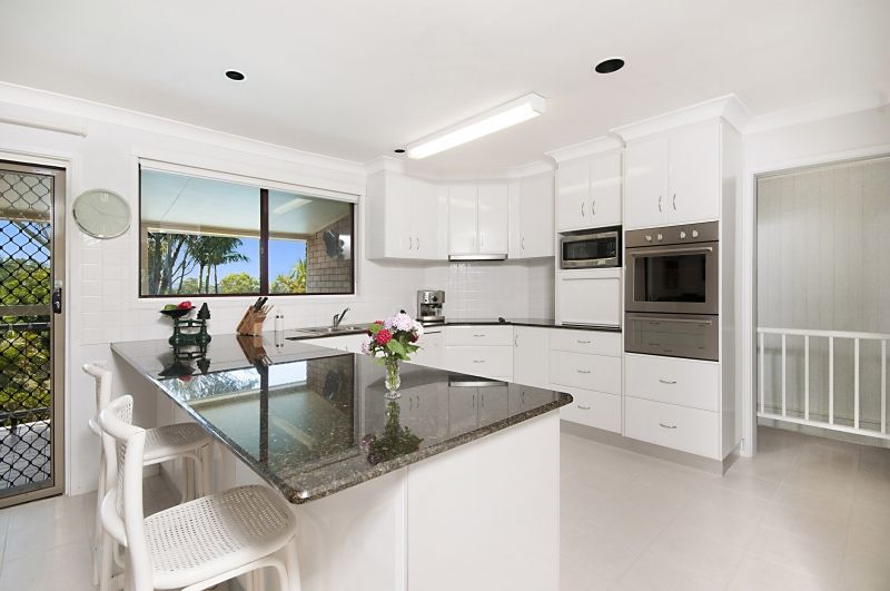 25 Sunset Drive, GOONELLABAH, NSW 2480