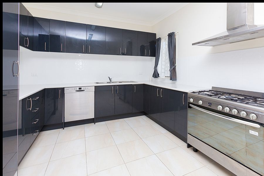 47 Glindemann Drive, HOLLAND PARK, QLD 4121