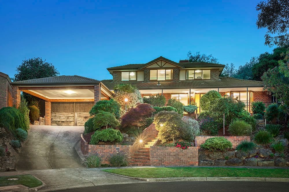 4 Bernadette Court, DONCASTER EAST VIC 3109