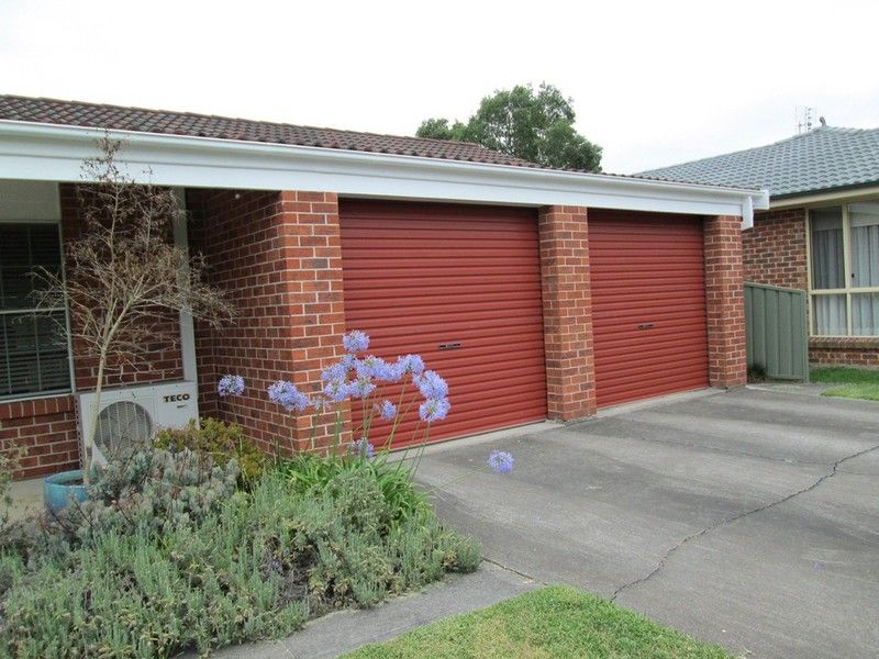 1 Dunlop Crescent, SINGLETON HEIGHTS, NSW 2330