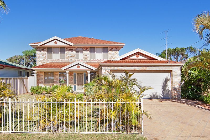 20 Hume Boulevard, KILLARNEY VALE NSW 2261
