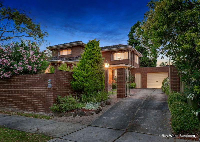 29 Donach Crescent, BUNDOORA VIC 3083