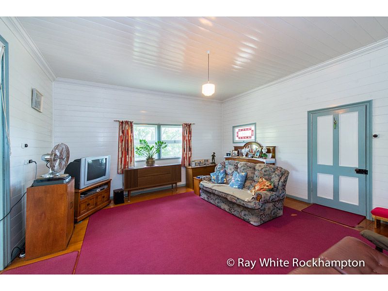 151 Caroline Street, THE RANGE QLD 4700