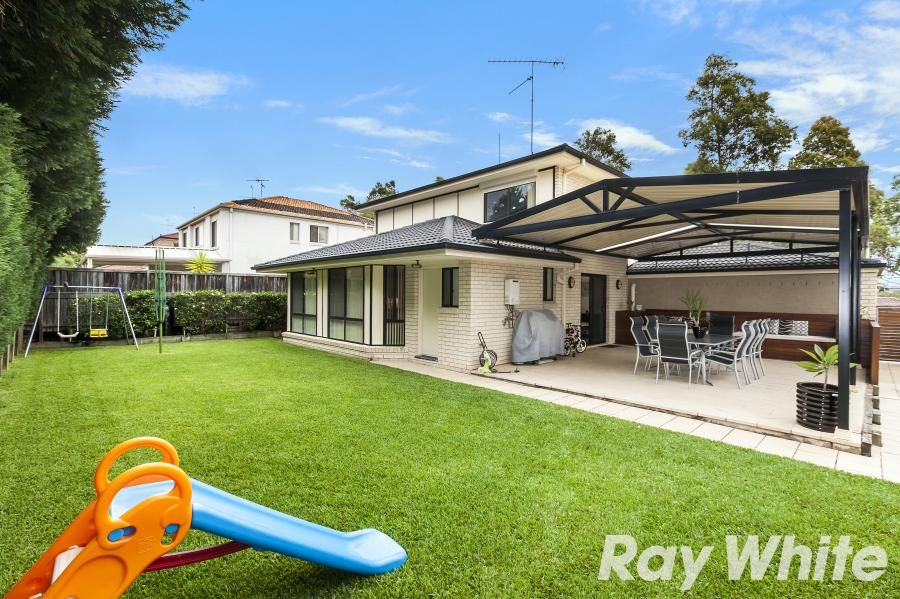 109 Sanctuary Drive, BEAUMONT HILLS, NSW 2155