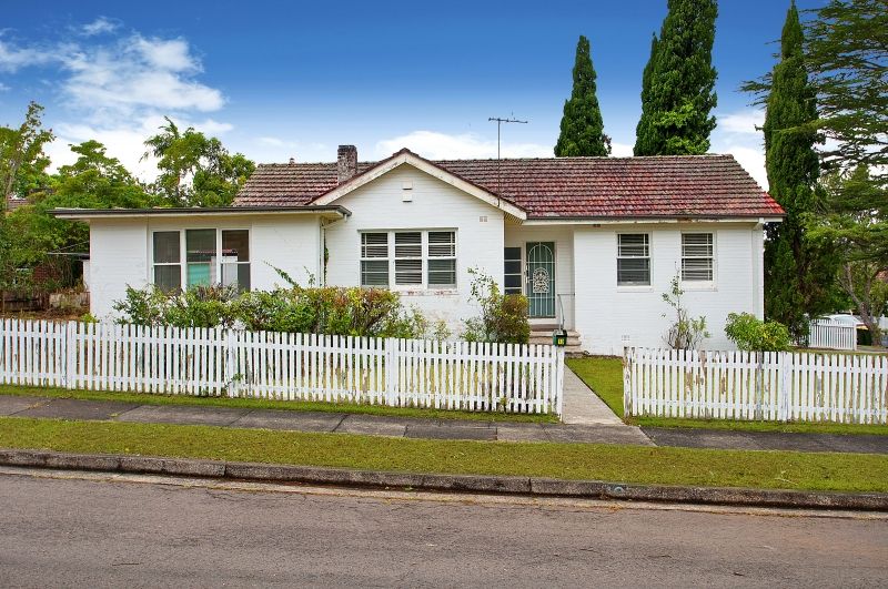 10 Richmond Street, DENISTONE EAST NSW 2112
