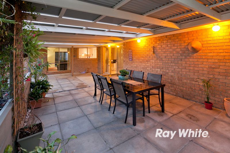 8 Meridian Court, LANGWARRIN, VIC 3910